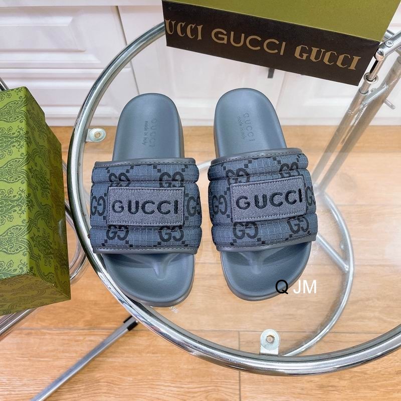 Gucci Men's Slippers 770